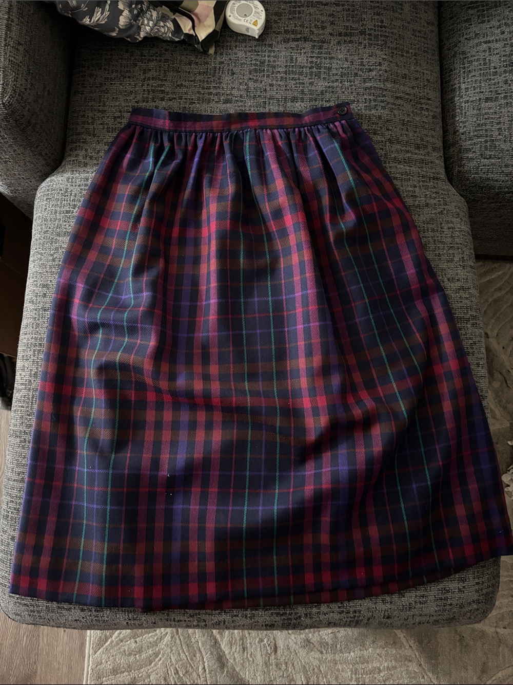 Vintage Evan-Picone Classic Plaid A-Line Skirt in Navy and Burgundy